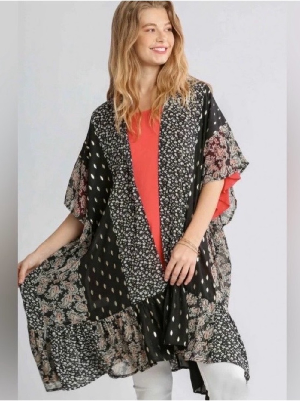 Umgee Bohemian Woman’s Black Floral Patchwork Kimono with ruffled hem S/M
